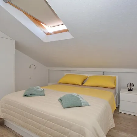 Nemira Getaway Apartment