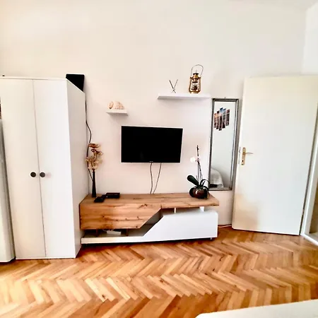 Apartment Nemira Getaway